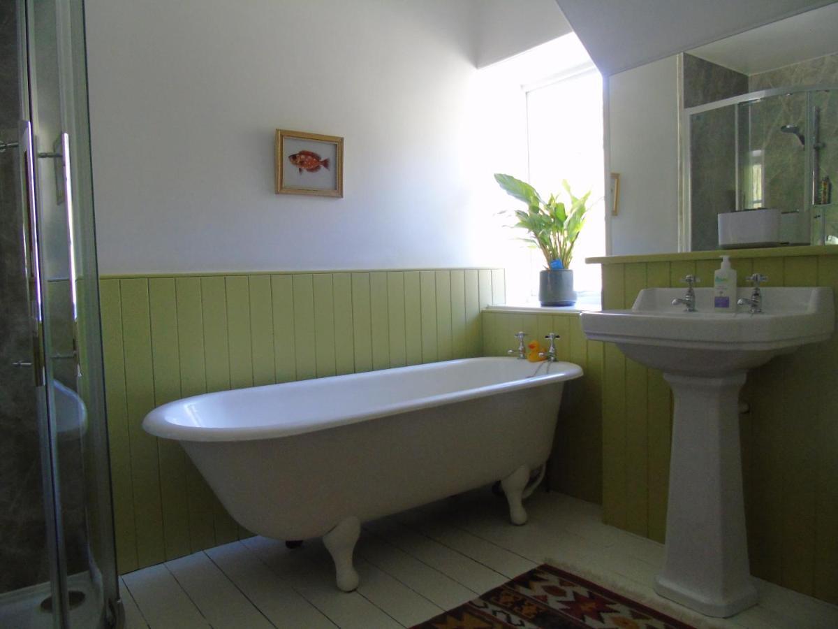 Rowan Cottage, Crannachcottages Гарв Экстерьер фото